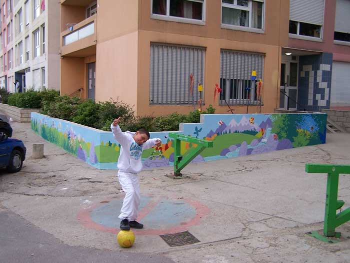 fresques-murales-et-jeux-au-sol-1